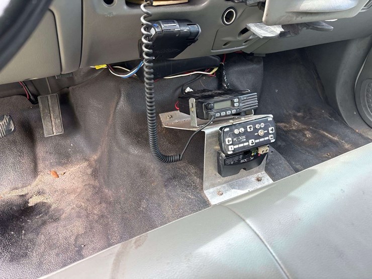 2002-ford-f350-image-12