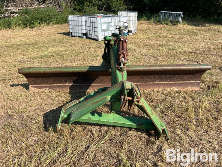john-deere-115-image-2