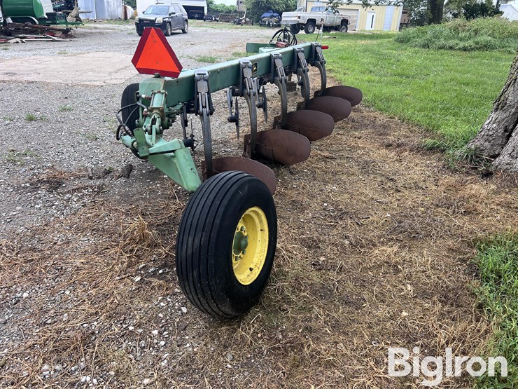 john-deere-2600-image-6