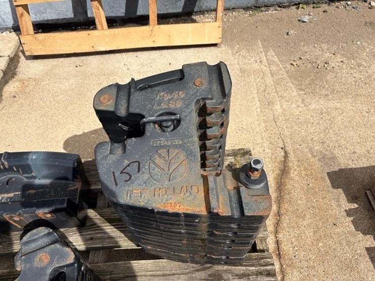(8)-new-holland-88lb-suitcase-weights-image-2