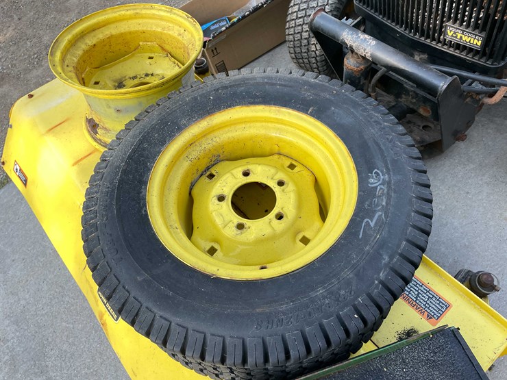 john-deere-445-image-31
