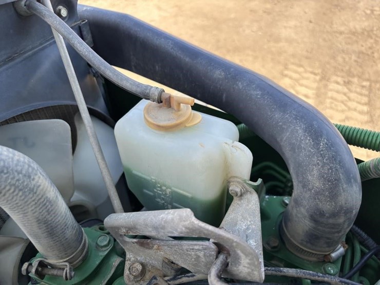 2008-john-deere-4005-image-40
