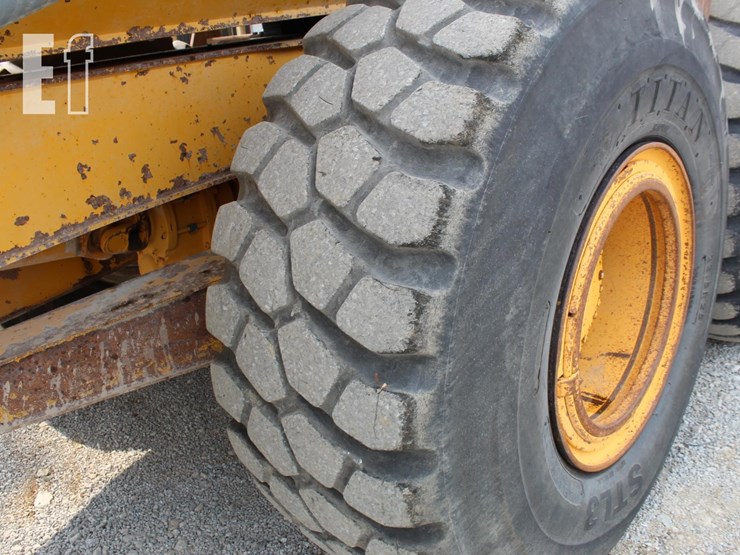2005-volvo-a25d-image-6