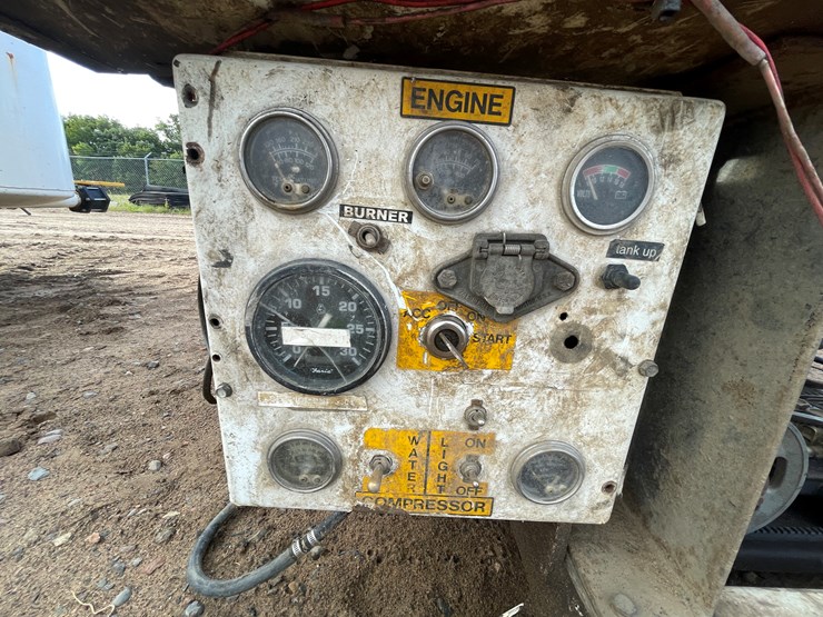 2008-john-deere-1000-image-23