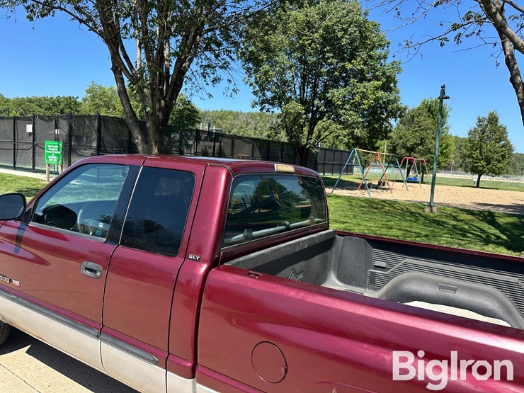 2001-dodge-ram-1500-image-10