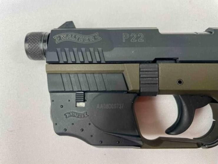 walther-22lr-pistol-image-10