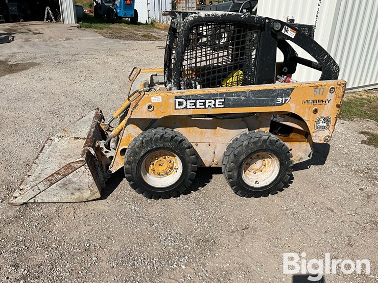 2005-john-deere-317-image-8