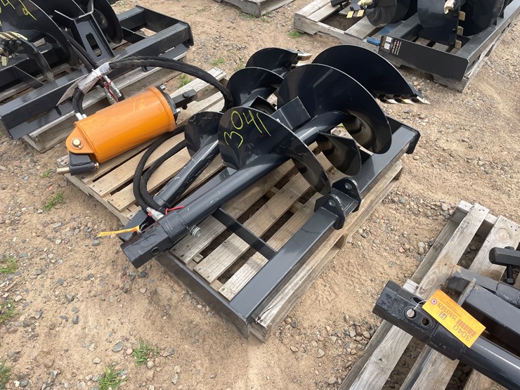 #3041-•-unused-2025-wolverine-skid-steer-auger-drive-and-bit-attachment-image-4