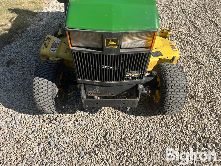 john-deere-425-image-9