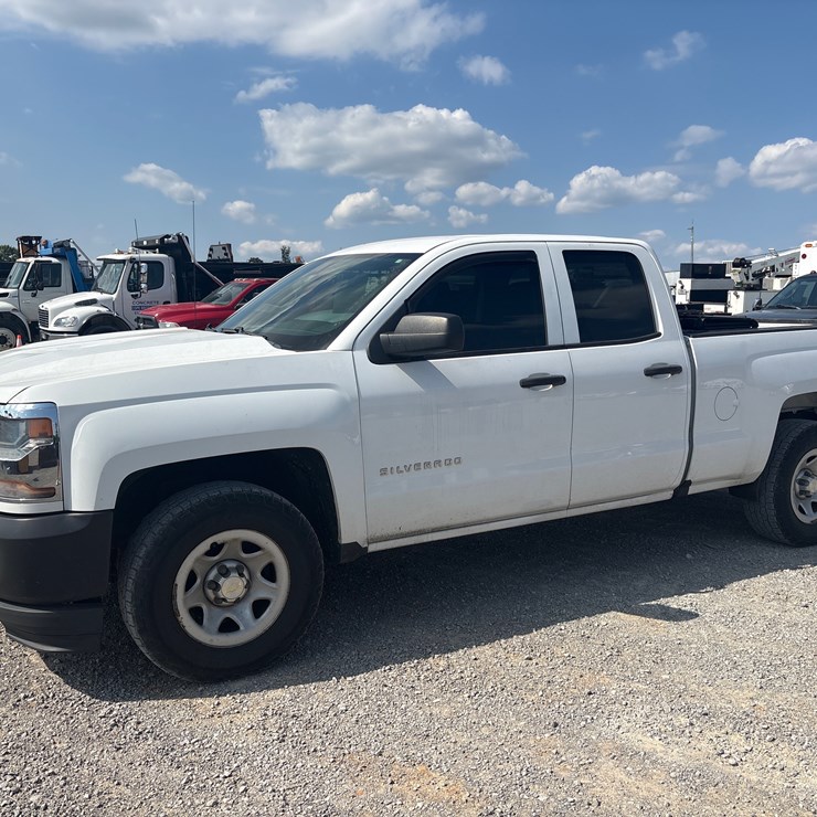 CHEVROLET SILVERADO