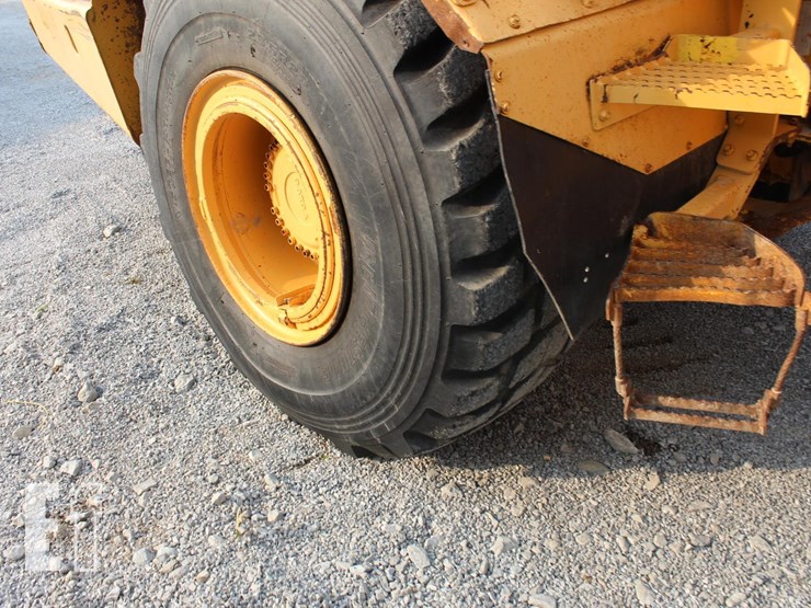 2006-volvo-a25d-image-17