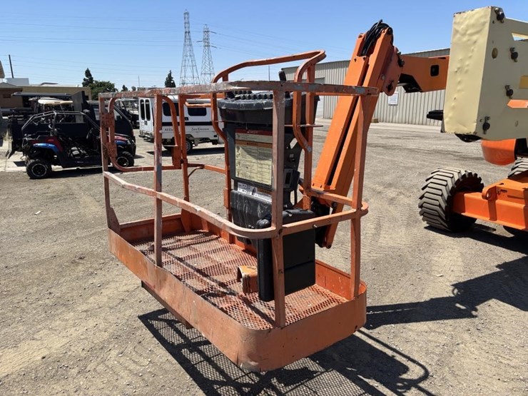2005-jlg-450aj-image-9
