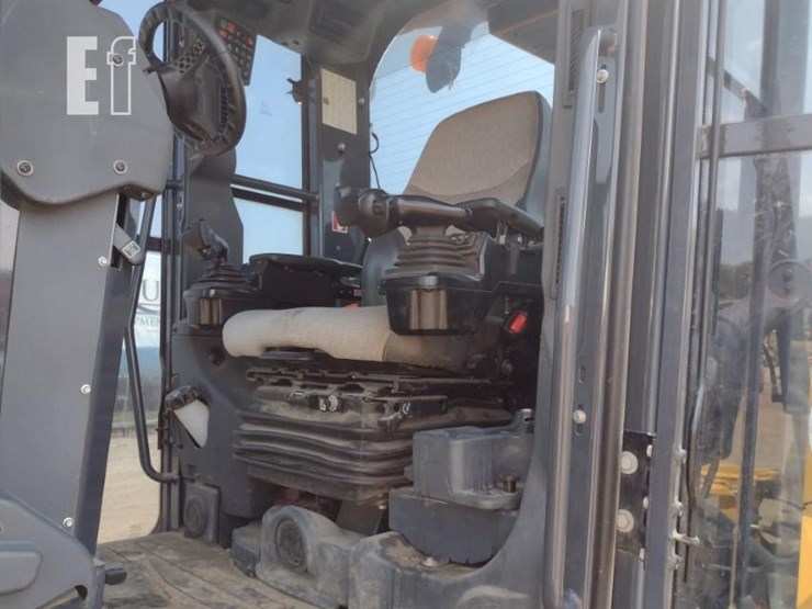 2020-deere-670gp-image-15