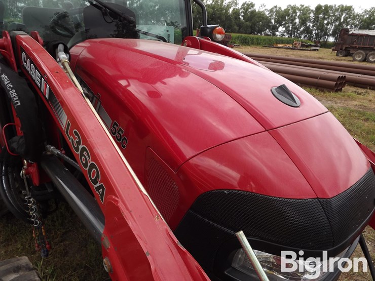 2021-case-ih-farmall-55c-image-17
