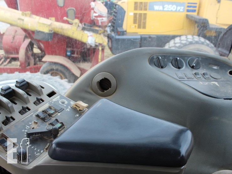 case-ih-mx220-image-10