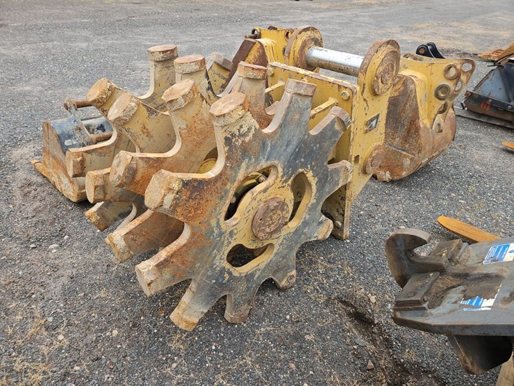 rockland-30"-padfoot-compactor-wheel-image-2
