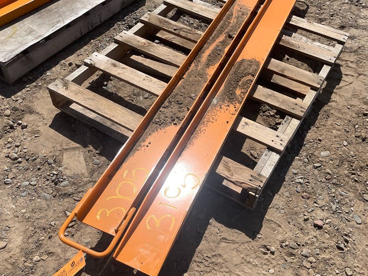 #3105-•-unused-2025-wolverine-skid-steer-pallet-fork-extensions-image-1