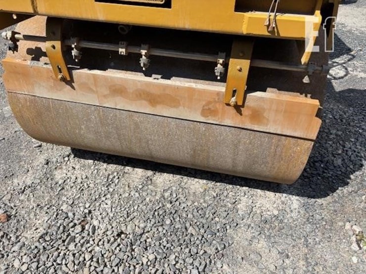 1997-caterpillar-cb-224c-image-18