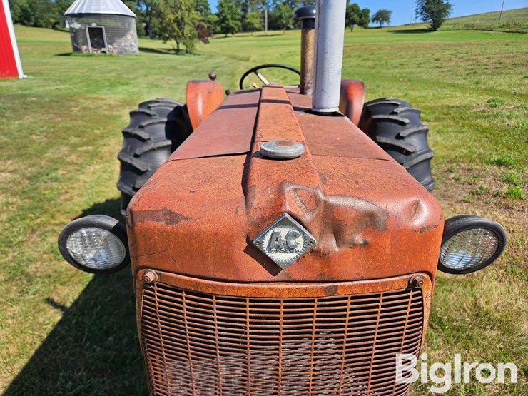1962-allis-chalmers-d17-image-13