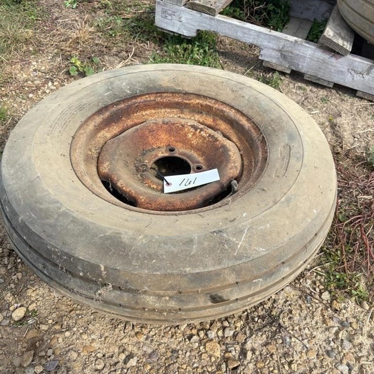 (1) 7.60 - 15SL Implement Tire w/Rim
