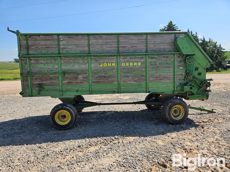 john-deere-125-image-4