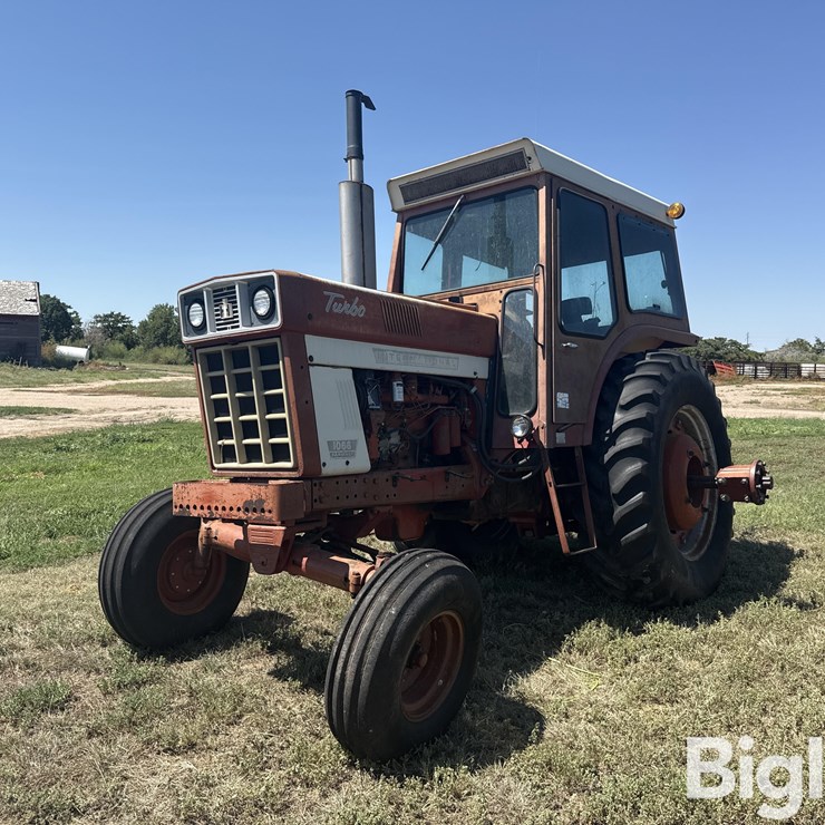 1974 INTERNATIONAL 1066
