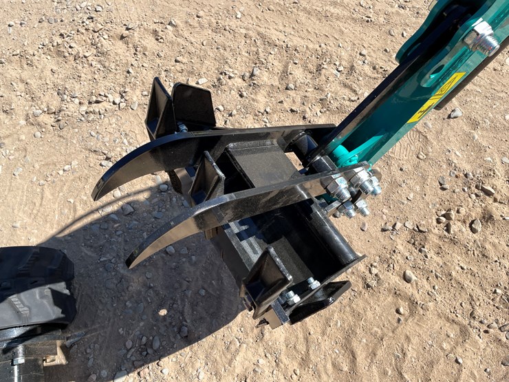 #9452-•-2025-unused-cfg-mini-excavator-image-8
