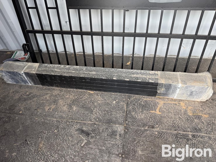 18'-bi-parting-decorative-gates-w/fencing-image-12