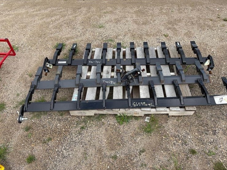 skidloader-tooth-bars-image-2