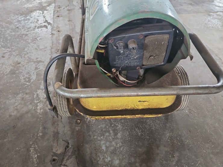 knipco-space-heater-image-3