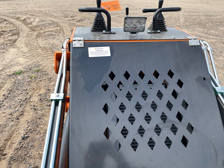 #9364-•-unused-2025-landhero-mini-skid-steer-loader-image-25