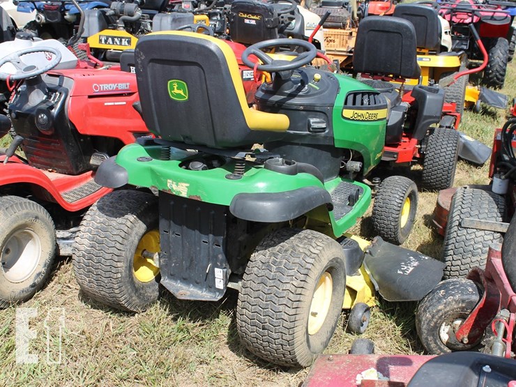 john-deere-d140-image-3