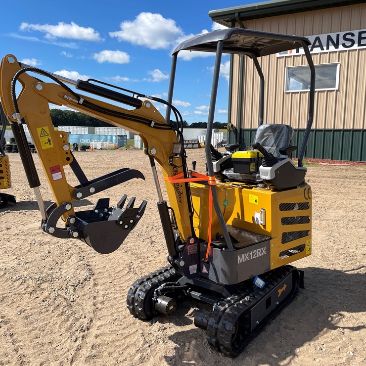 #9453 • 2025 Unused CFG Mini Excavator