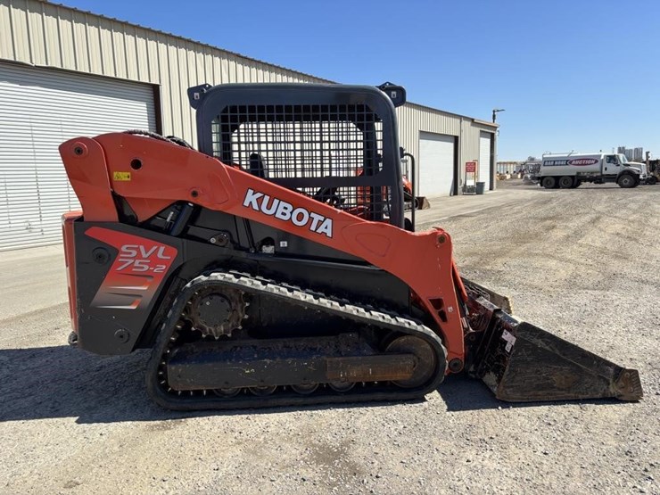 2019-kubota-svl75-2-image-7