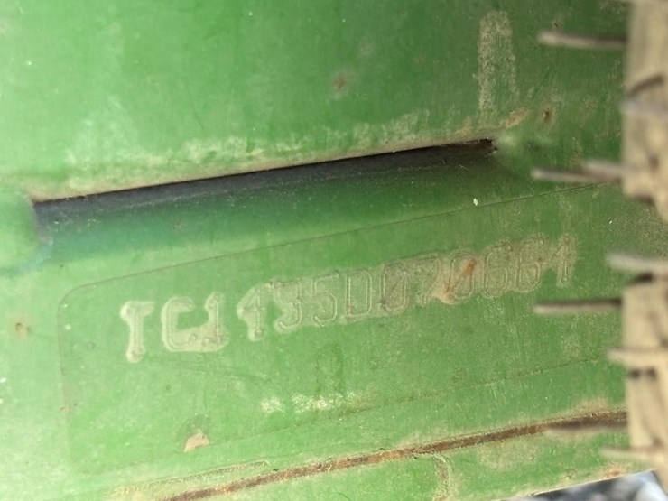 2007-john-deere-1445-image-34