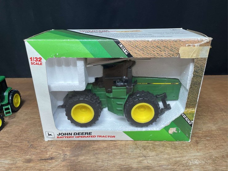 john-deere-32-image-8
