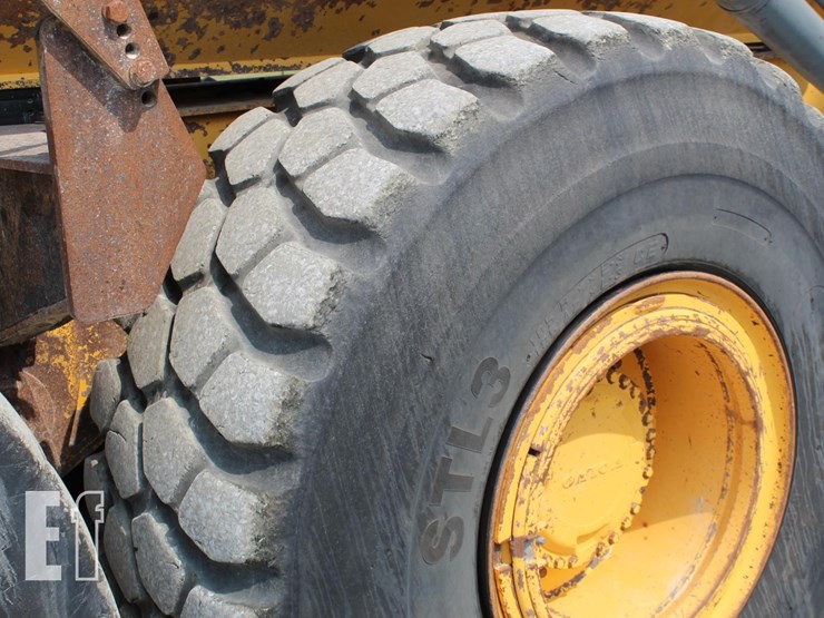 2005-volvo-a25d-image-12