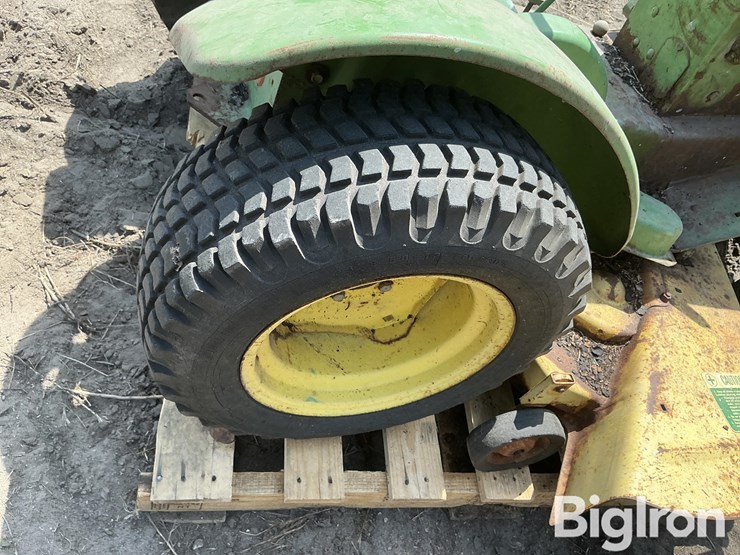 john-deere-112-image-19