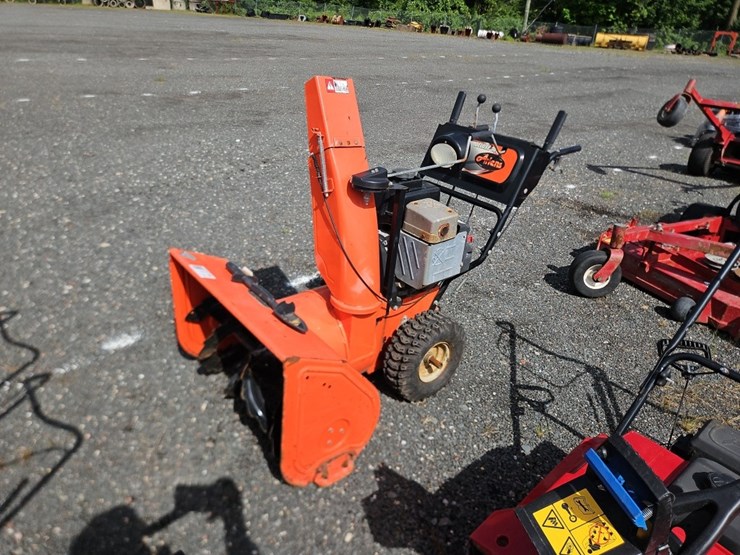 ariens-deluxe-30-snow-blower-image-1