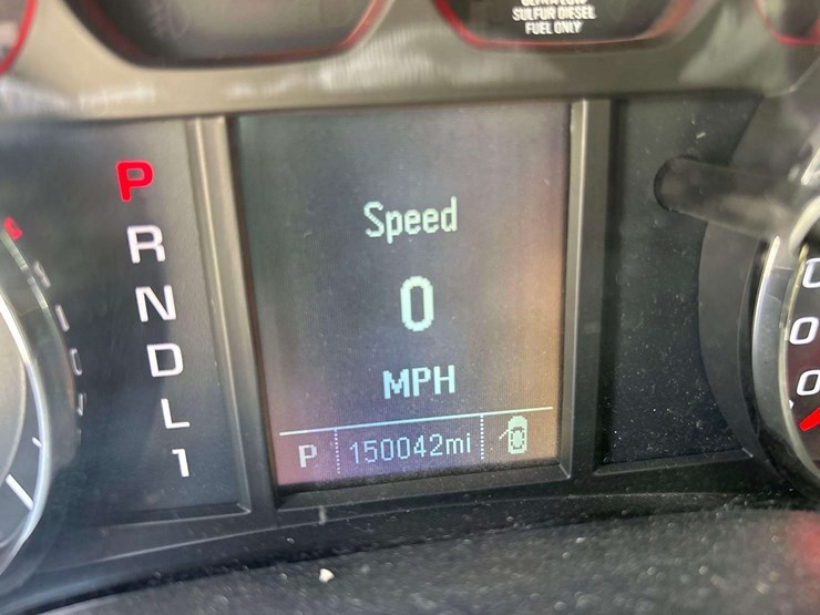 2017-chevrolet-silverado-3500-image-5