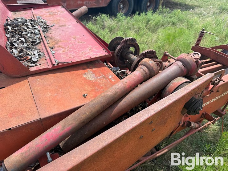 new-holland-268-image-11
