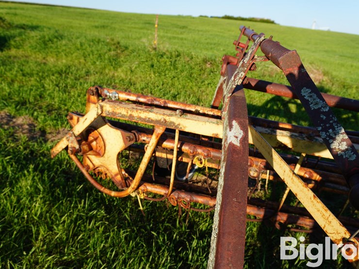 new-holland-56b-image-13