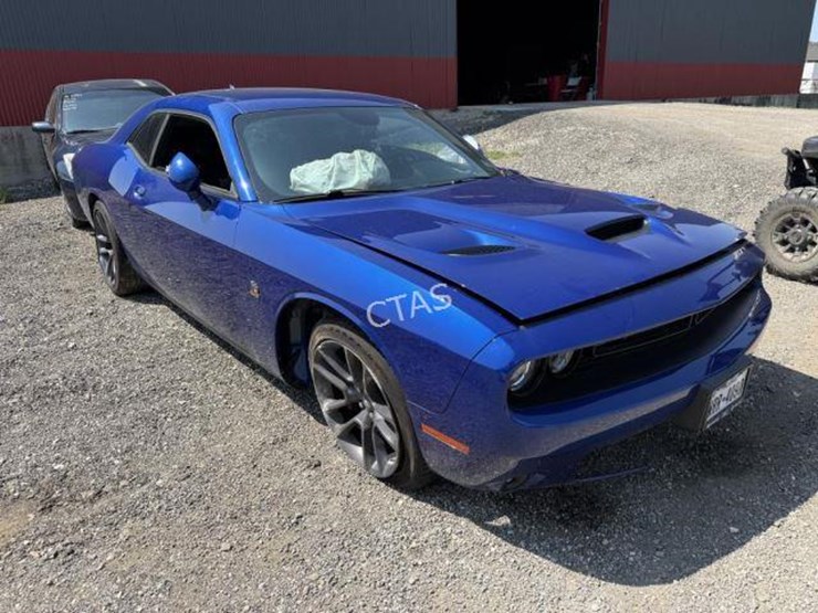 2022-dodge-challenger-392-image-2