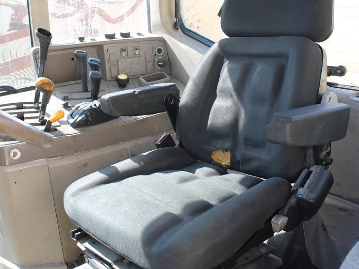 john-deere-6430-image-8