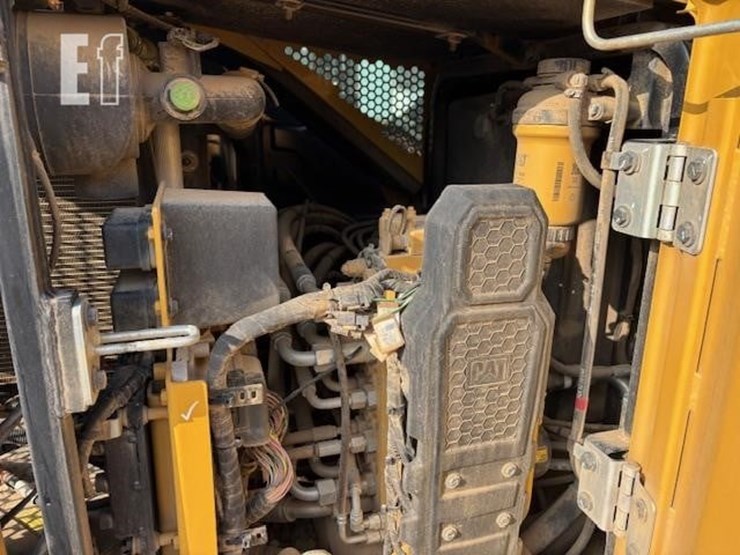 2020-caterpillar-308-cr-image-19