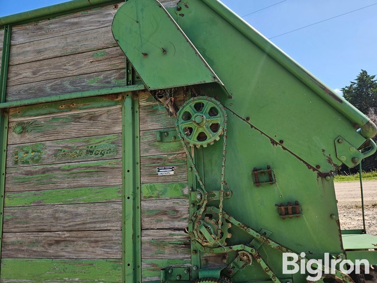 john-deere-125-image-11