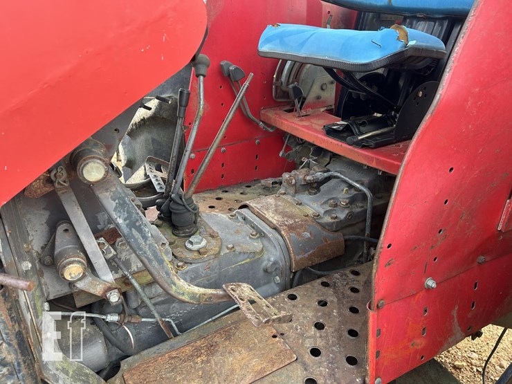 massey-ferguson-398-image-10