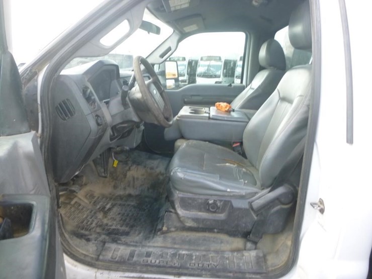 2015-ford-f450-image-15