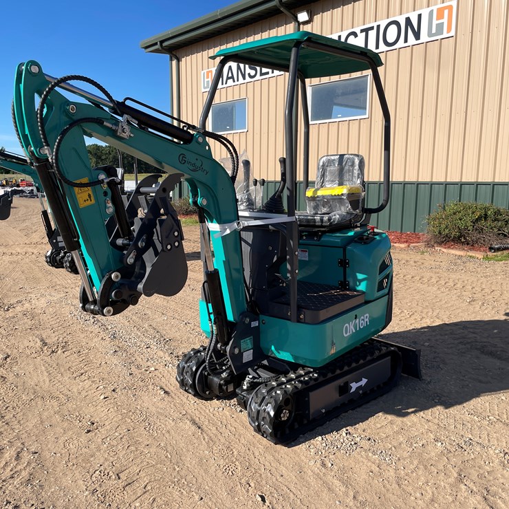 #9412 • 2025 Unused CFG Mini Excavator