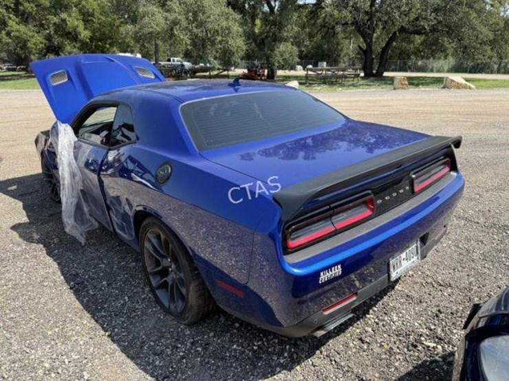 2022-dodge-challenger-392-image-6